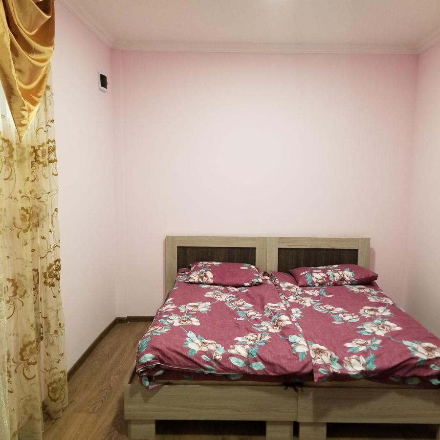 Apartamento Maria Ereván Exterior foto